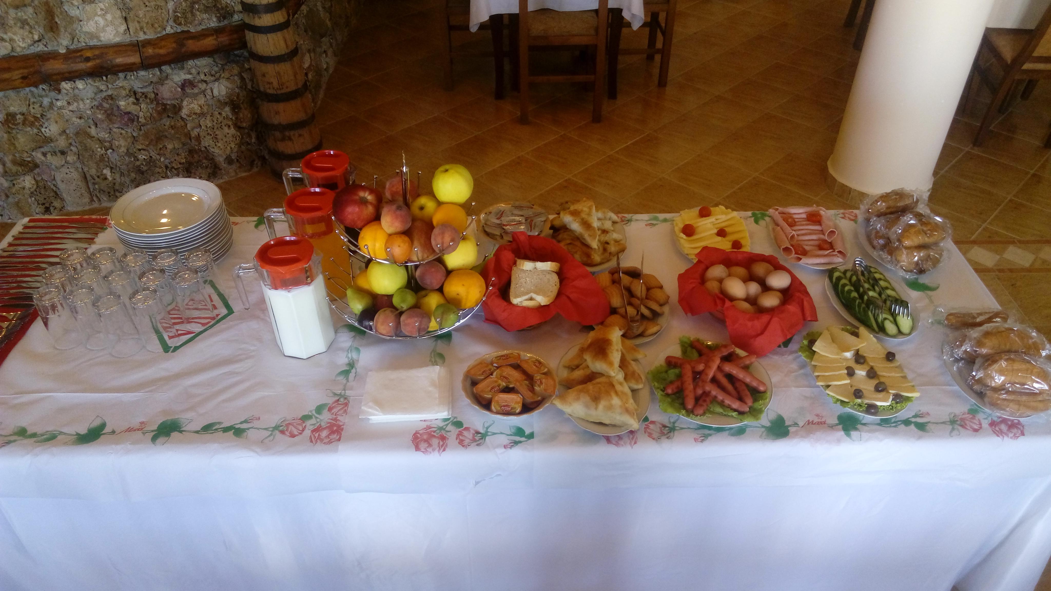 Hotel Piccolino Sarande Bagian luar foto