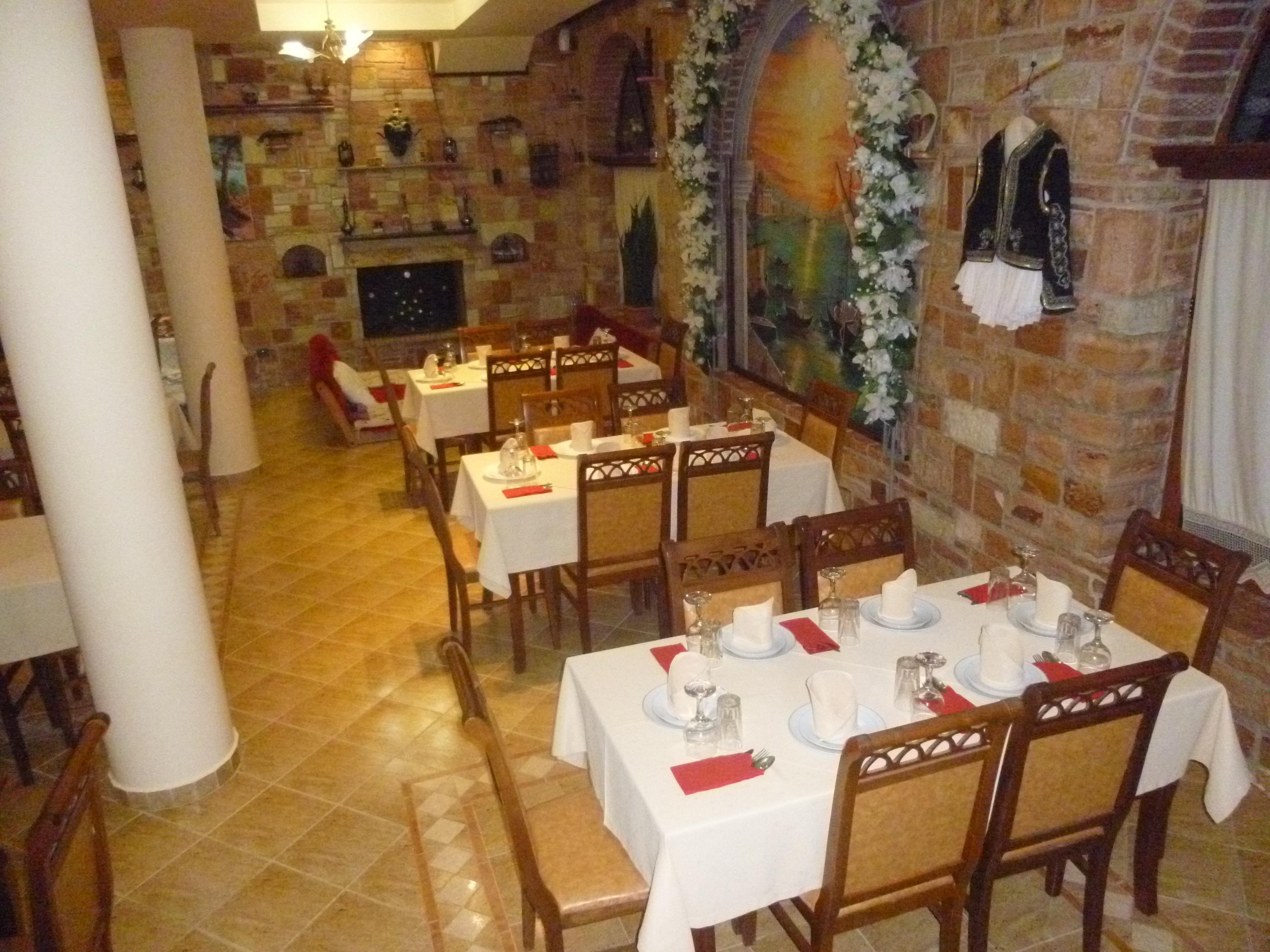 Hotel Piccolino Sarande Bagian luar foto